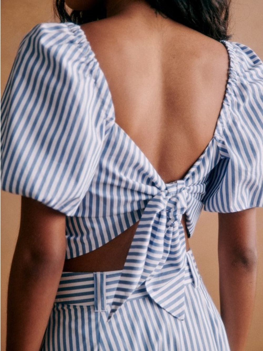 NWOT SEZANE Lucretia Blouse in Anori, Striped Tie-Back Top, Blue/White